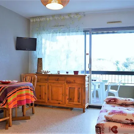 Apartment Studio Avec Piscine, Tennis Et Parking, A 2 Pas De La Plage - - Fr-1-251-165 *