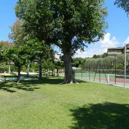 Studio Avec Piscine, Tennis Et Parking, A 2 Pas De La Plage - - Fr-1-251-165 Apartment Bormes-les-Mimosas